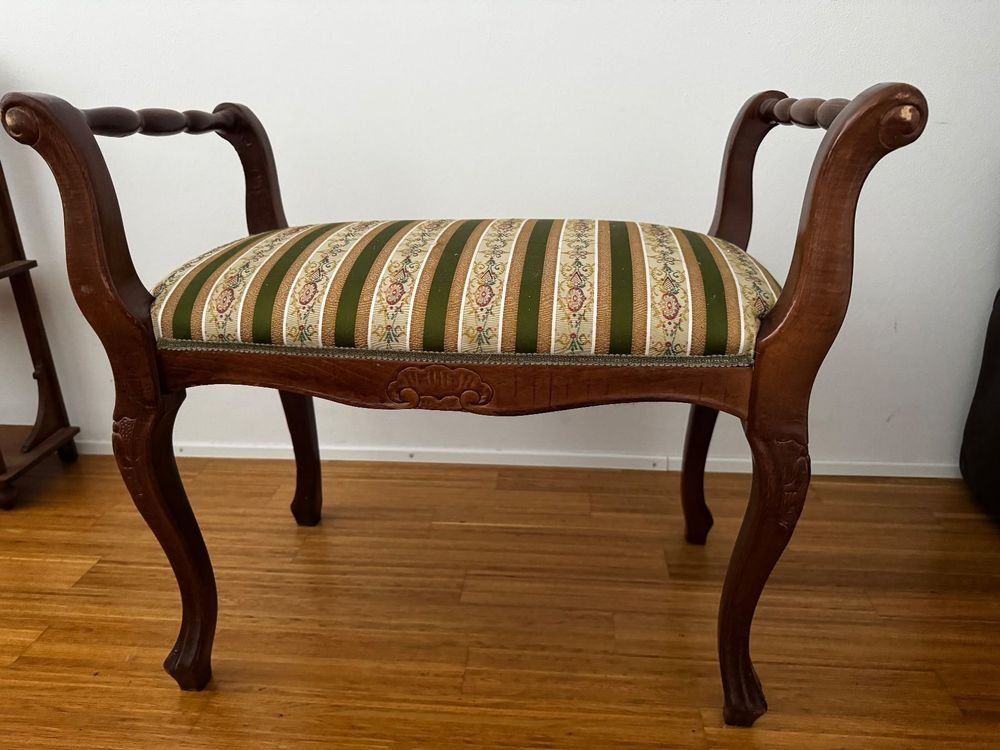 Hocker: Formschöner Vintage - Hocker – Gebraucht aus Zürich von tar_pm5k 2