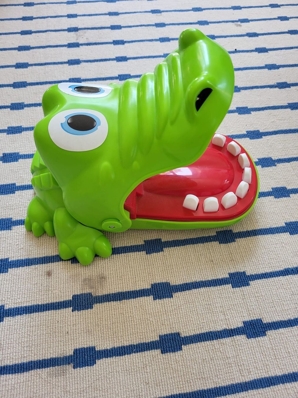 Hasbro Giochi: Kroko Doc, Reaktionsspiel – Usato da Zürich venduto da bertastrasse15 1