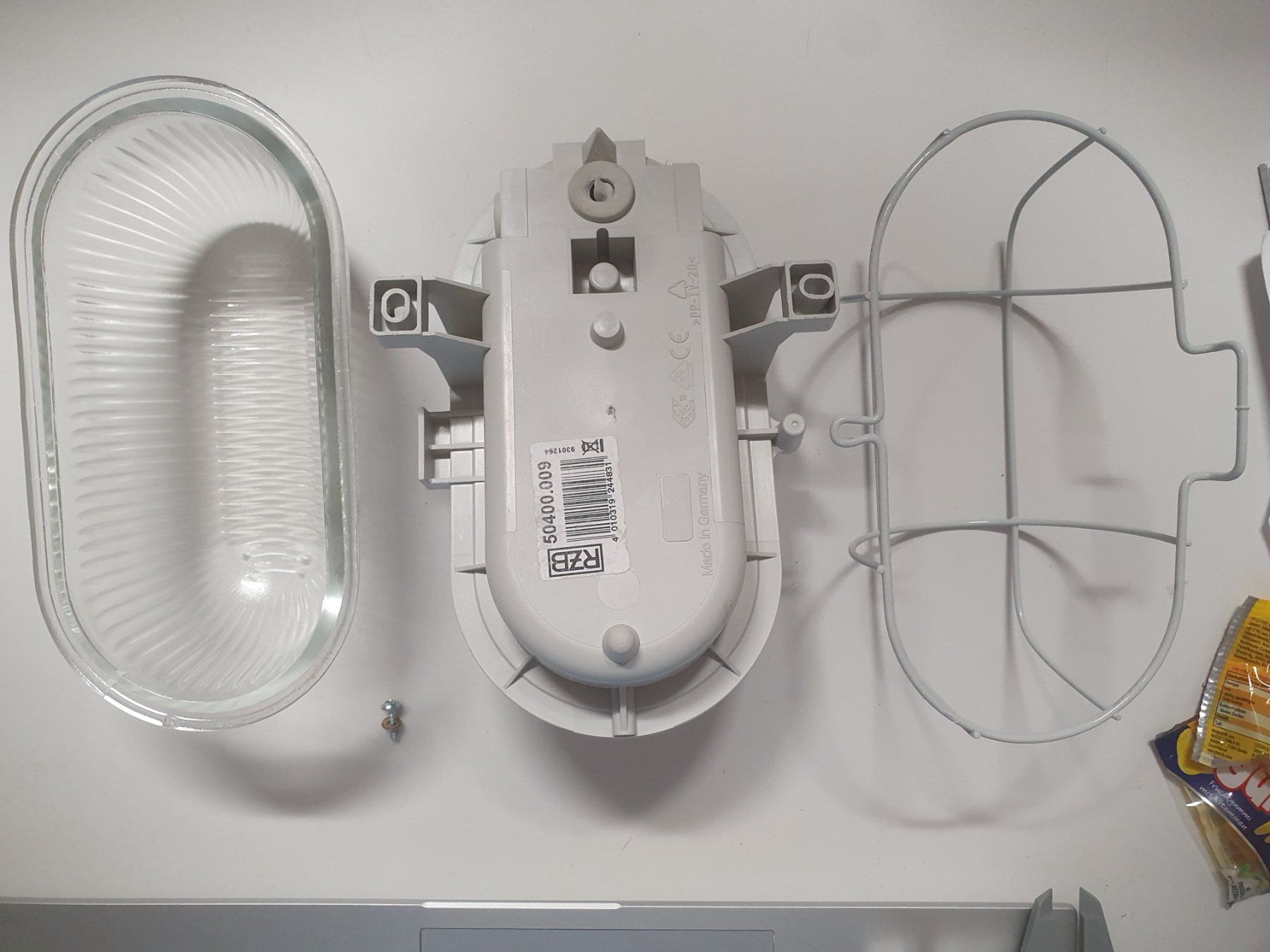 Lampade: Oval Feuchtraumleuchte E27 Ovalleuchte IP44 Nass – Usato da Zürich venduto da eymen20 1