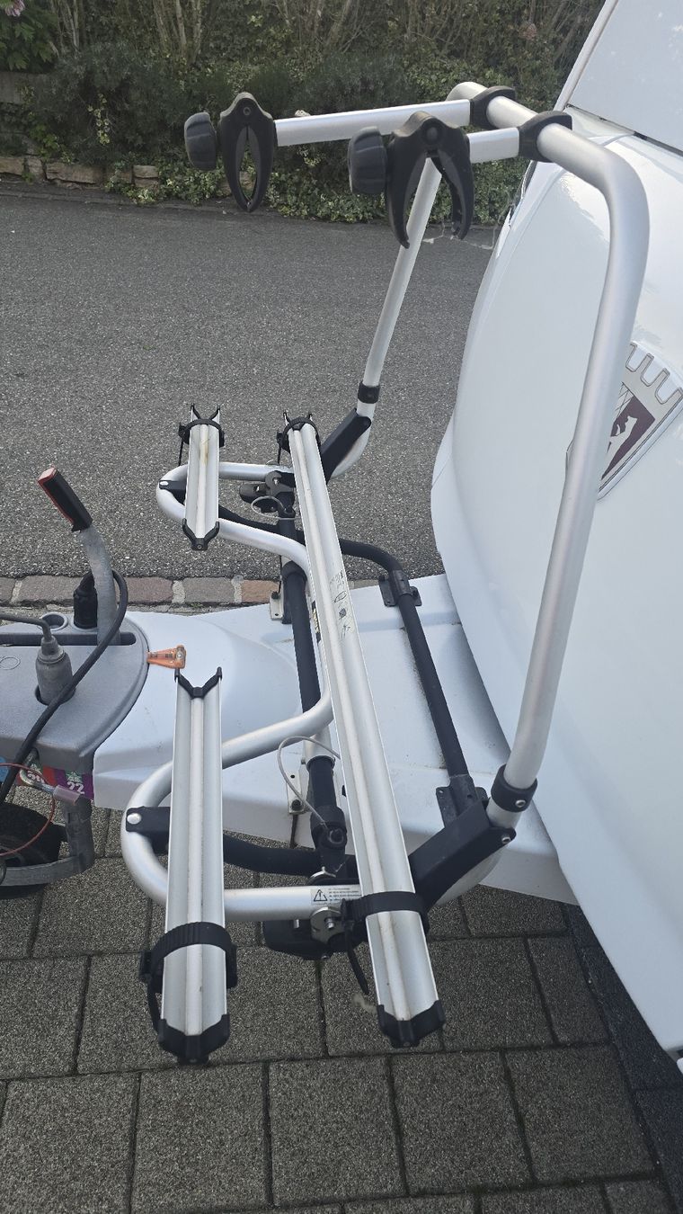 Travi: Thule, Fahrradträger Caravan Superb – Usato da Dornach venduto da Shipyard 2