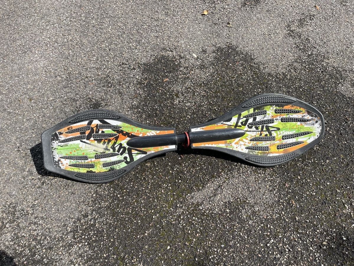 Skateboards: Waveboard – Usato da St.Gallen venduto da _mari