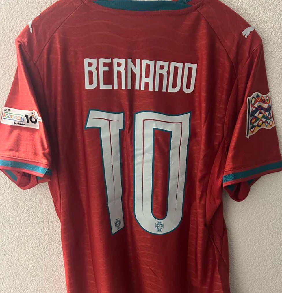 Puma Canottiere & Pantaloni: Portugal, Bernardo Silva 10 – Nuovo (secondo la descrizione) da Herrenschwanden venduto da SantiLG12 1