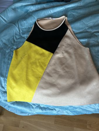 Summer top black/yellow/beige in soft fabric 