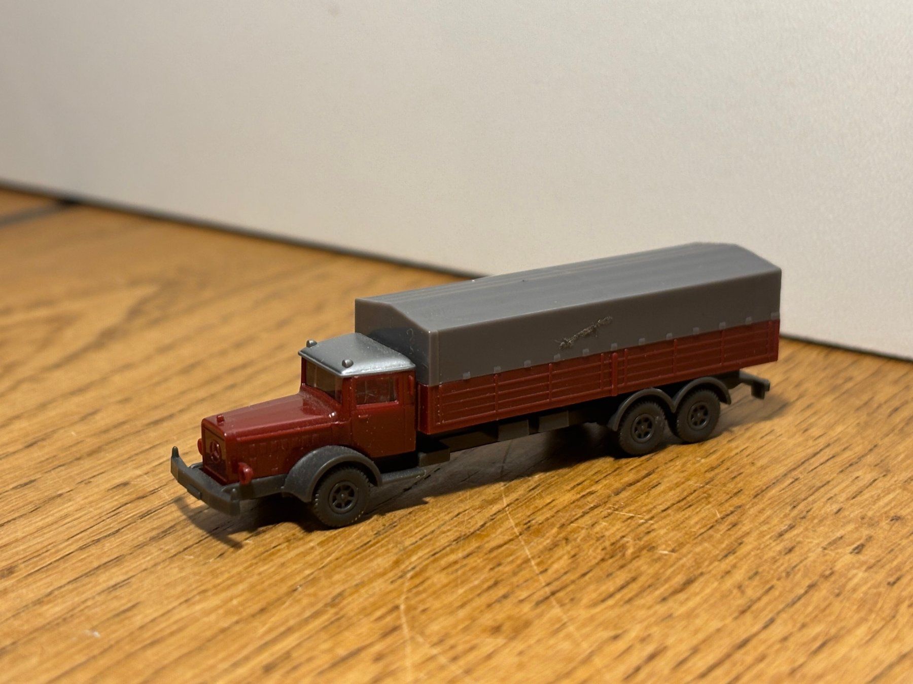 Modellini di ferrovie: M0721: Oldtimer Lastwagen (Spur N) – Usato da Birsfelden venduto da Birs_25 1