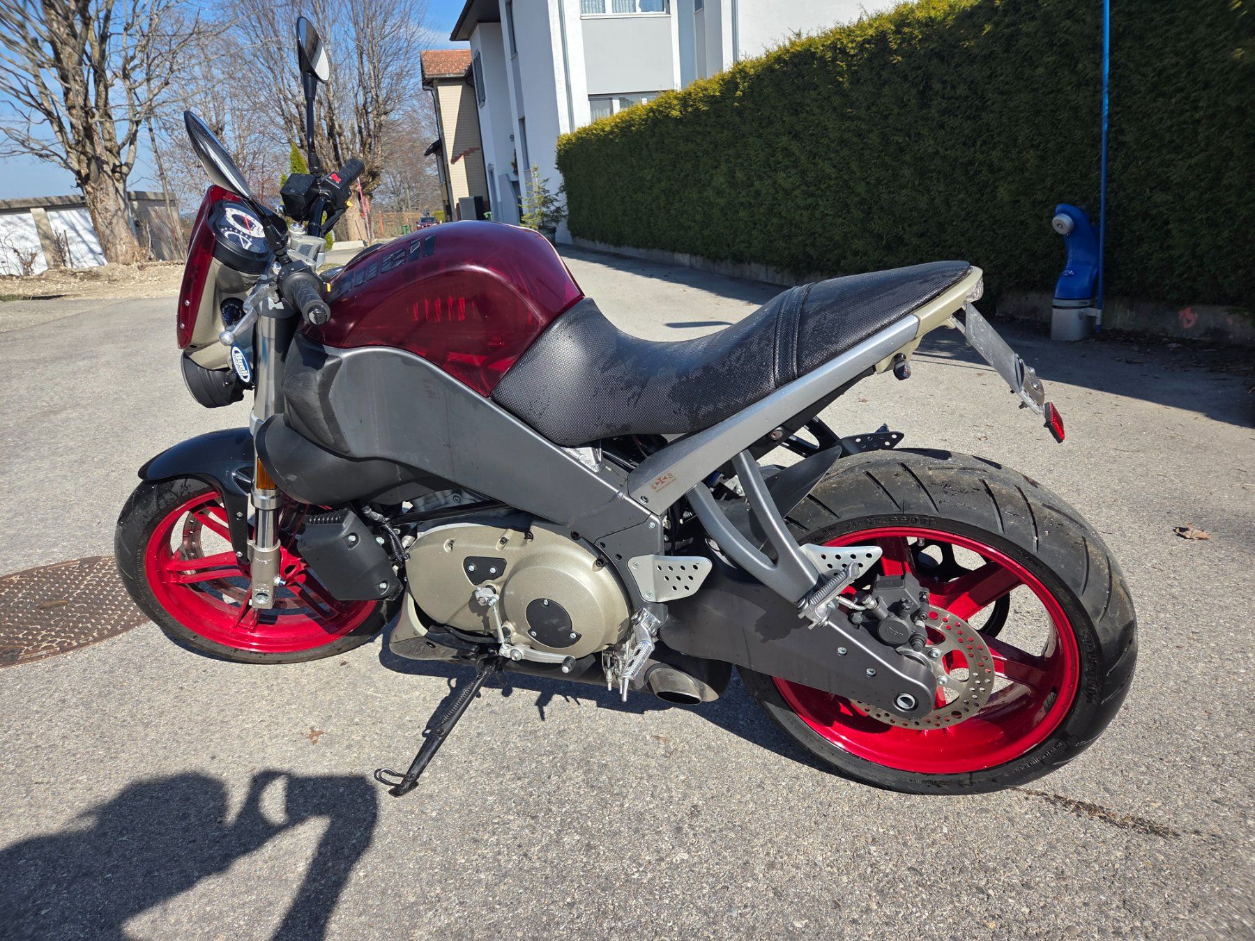Buell Strada: Buell – Usato da La Chaux-de-Fonds venduto da miami-vice1985 2