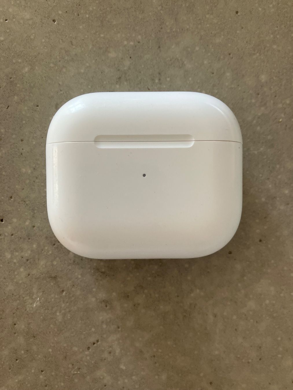 Apple Cuffie: Apple AirPods 3 – Usato da Lausanne venduto da mr.v 1