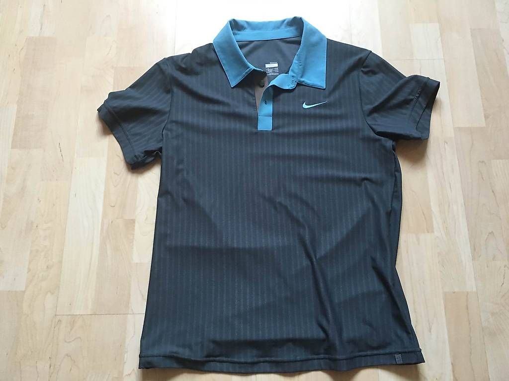 Nike T-shirt: Maillot Roger Federer été 2009 Nignt Session – Usato da Posieux venduto da Olux