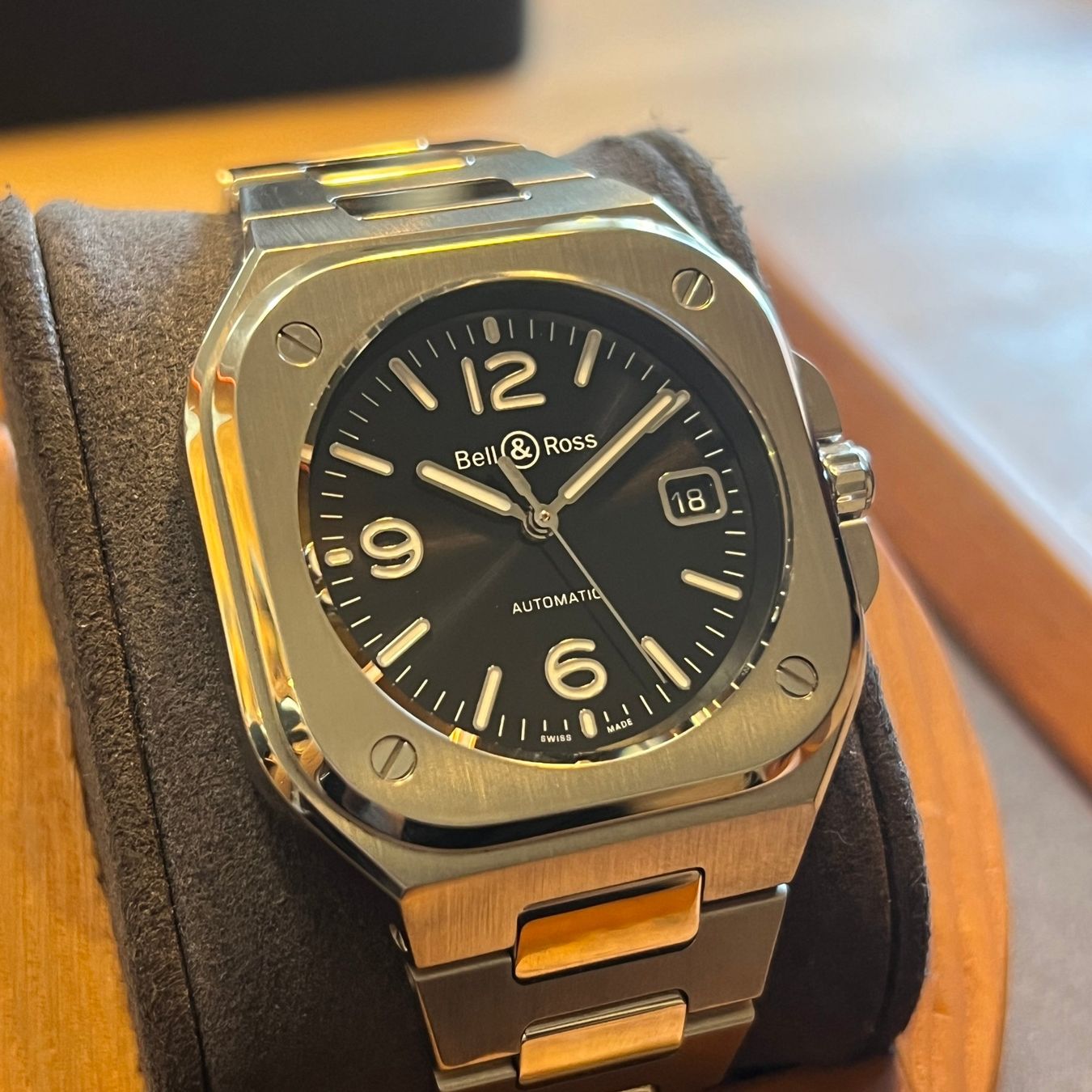 Bell & Ross Uhren: Bell & Ross Black Dial Automatic Date Full Set BR05A-BL-ST/S – Gebraucht aus Carouge GE von Watchaser 1