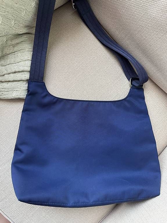 Longchamp Borse: Longchamp Umhängetasche Stoff&Leder dunkelblau – Usato da Muttenz venduto da einfach-schoen 2