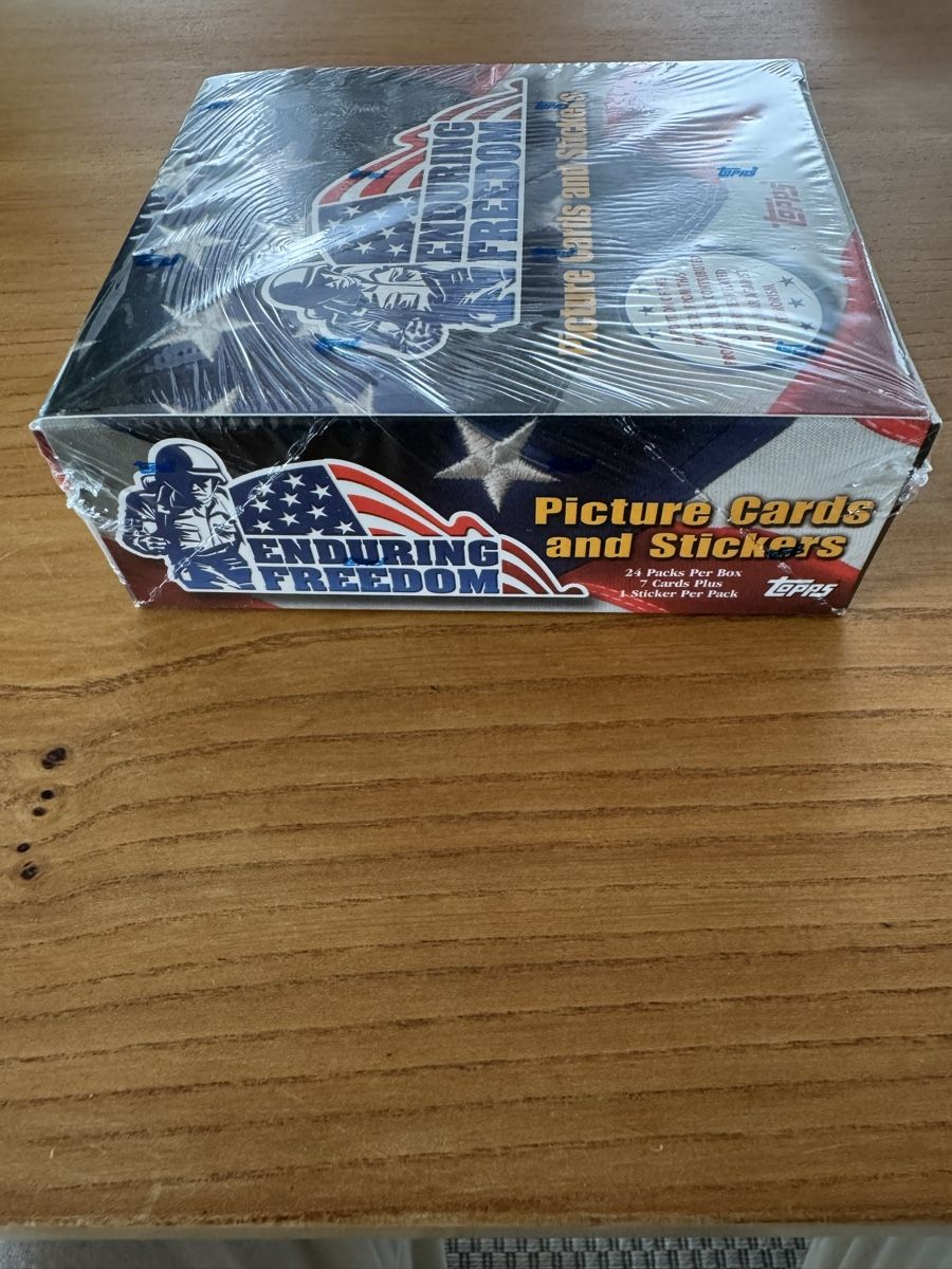 Topps Sammelbilder & Trading cards: TOPPS Enduring Freedom Box 2001 – Neu und originalverpackt aus Altendorf von fivep 3