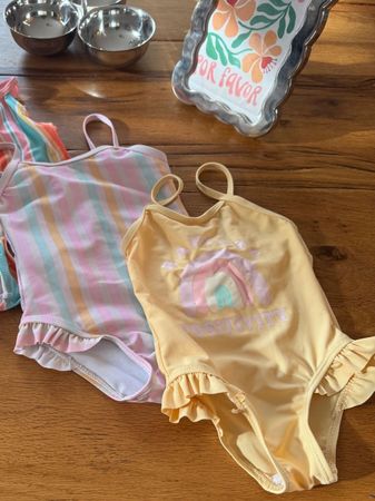 PRIMARK 🩵🩷💚💛 1x maillot de bain 92 (prix pour 1)