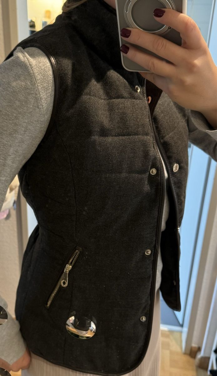 Massimo Dutti Gilet & Giacche senza maniche: Stylische Weste XS Massimo Dutti – Nuovo (secondo la descrizione) da Meggen venduto da suk_v5lx 3