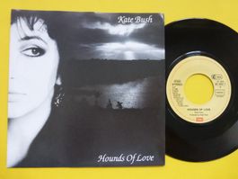 Kate Bush – Hounds Of Love