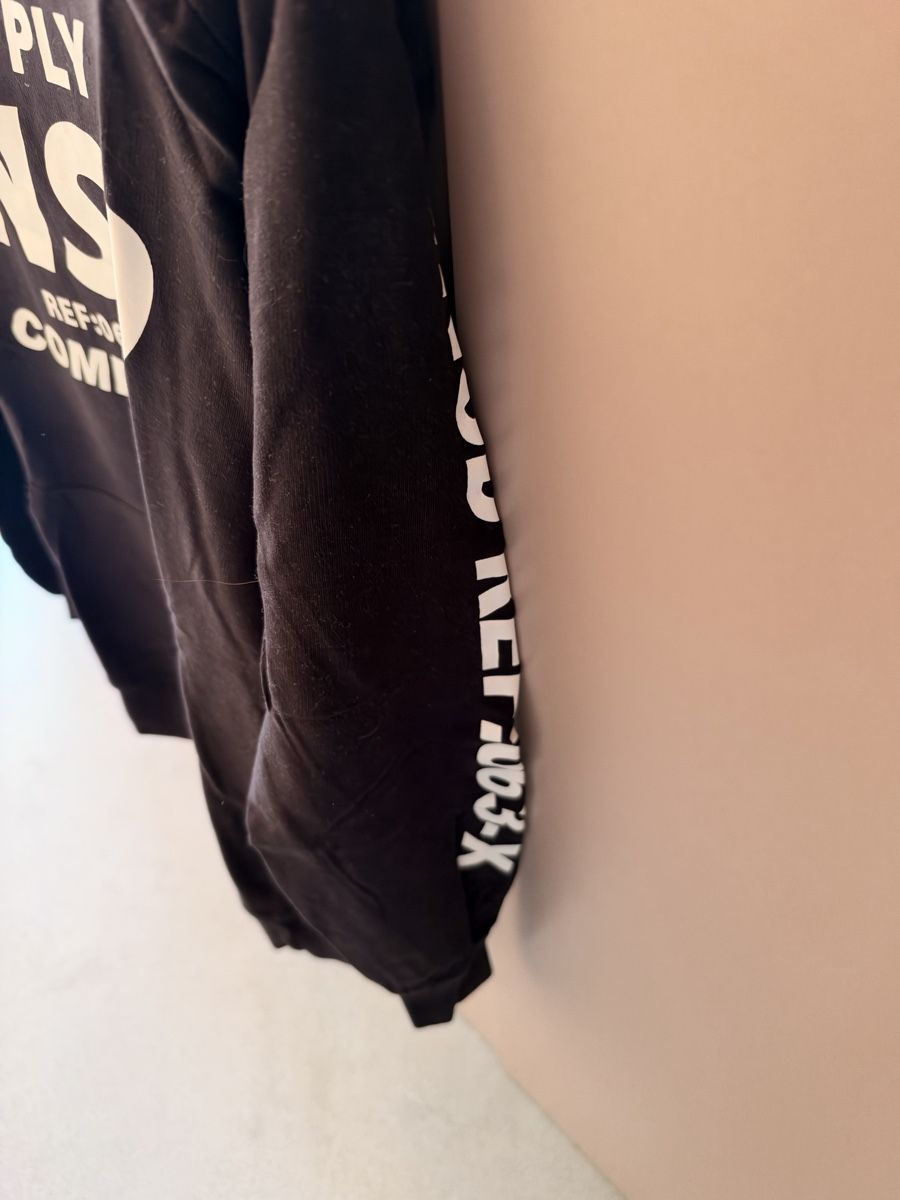Pullover & Sweatshirts: Hoodie Pullover schwarz Grösse M gebraucht – Gebraucht aus Maienfeld von griti666 1