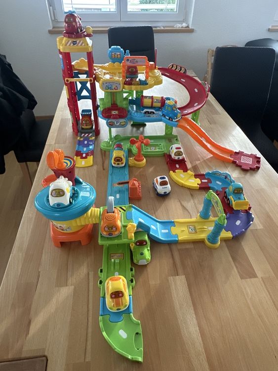 Vtech Tut Tut Baby Flitzer Parkgarage mit Autos und Zubehör (Gebraucht ...