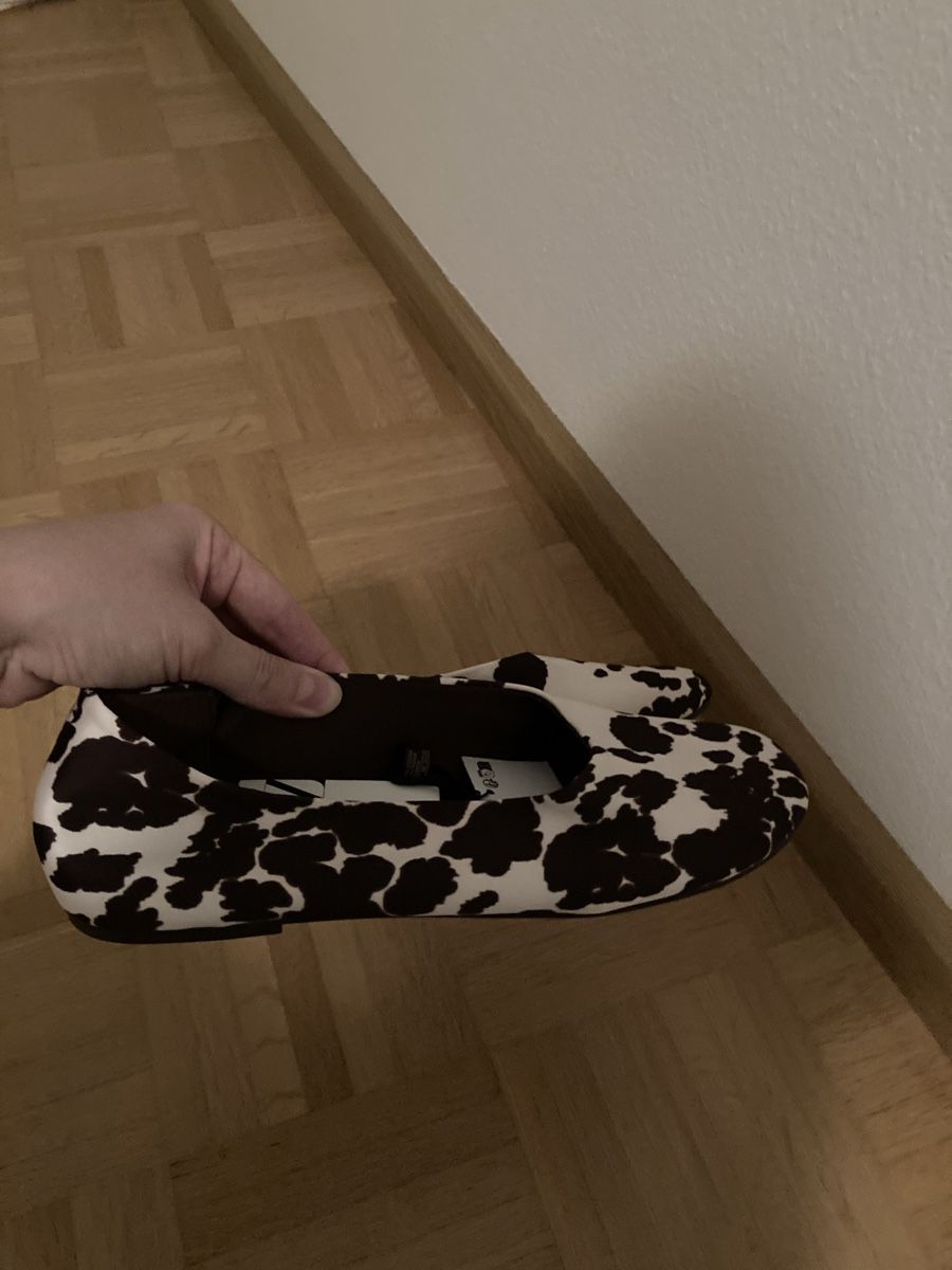 Zara Scarpe da donna: Fabrik-Ballets mit Tiermuster – Nuovo e nell'imballaggio originale da Allschwil venduto da eyl_bb8q 3