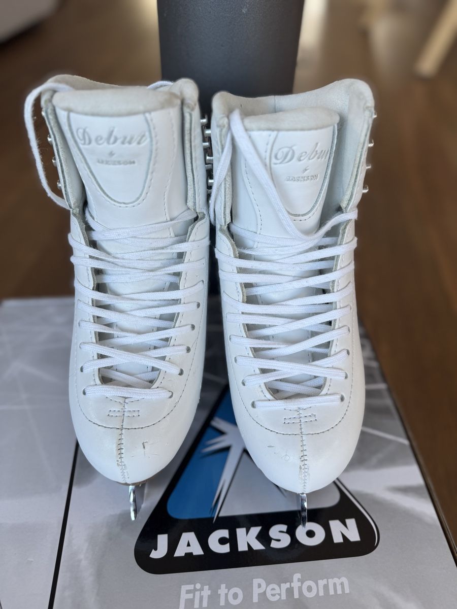 Jackson Patins à glace: Eiskunstlauf-Schlittschuhe Jackson – D'occasion à Gutenswil par Zuknap 2