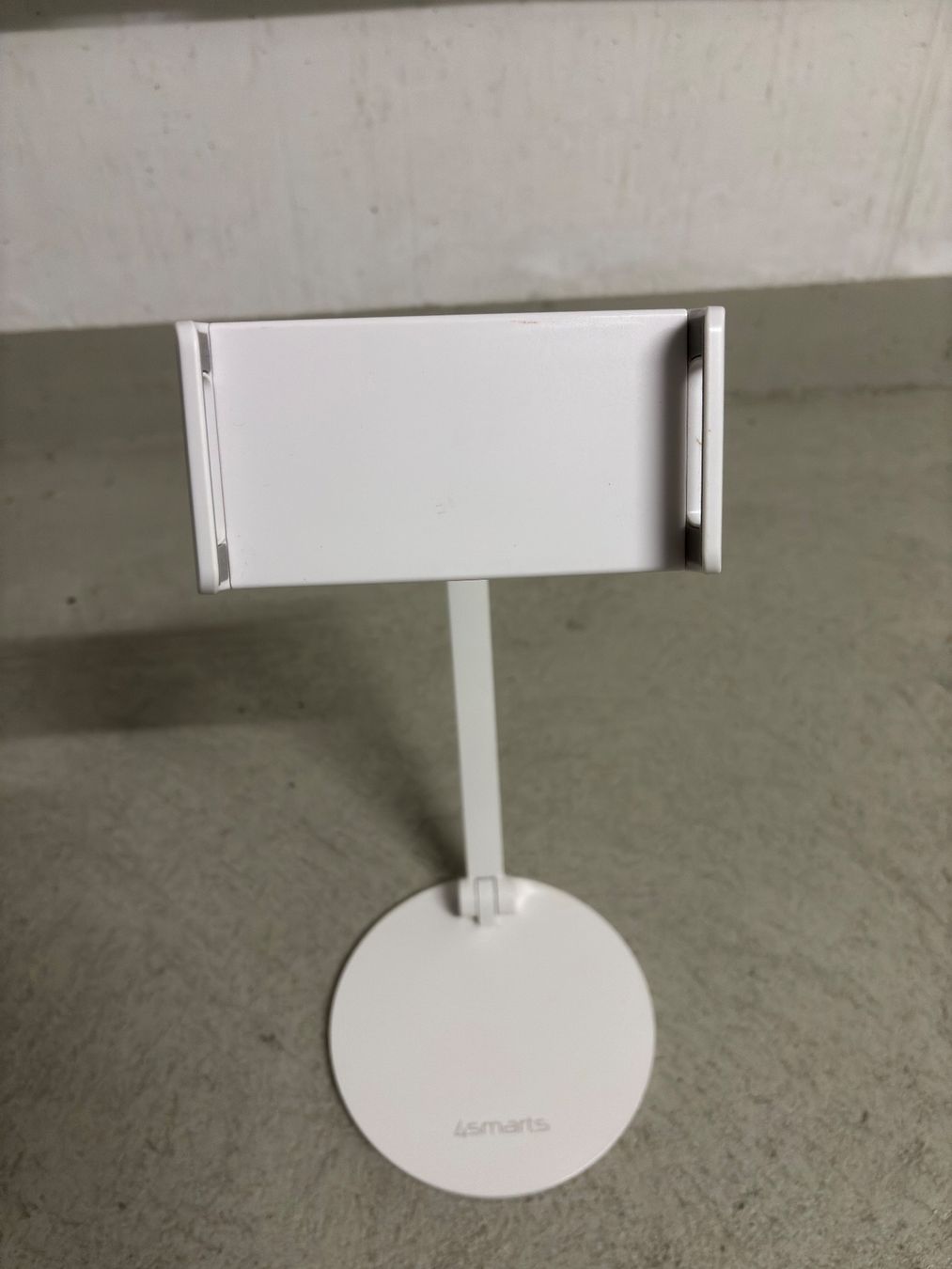 Autres décorations & accessoires: 4smarts Handy Ständer weiss – D'occasion à Sonterswil par VD-Service 3