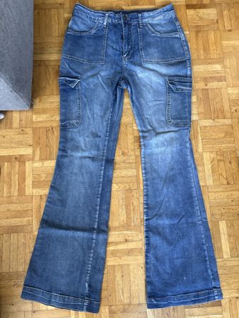 Jean pattes d'éléphant taille haute -  branché!