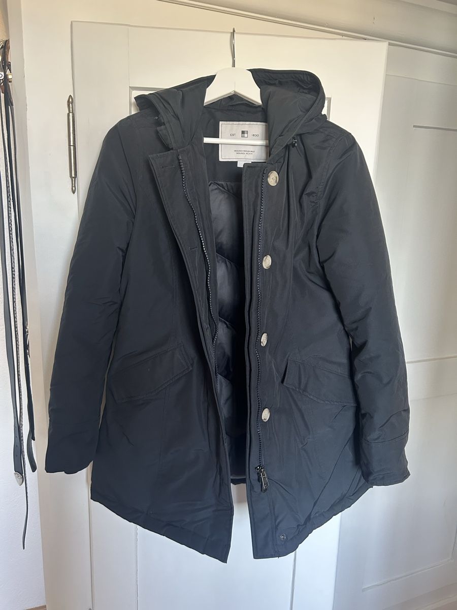 Woolrich Mäntel: WOOLRICH Parka S – Gebraucht aus Hägendorf von Anoana