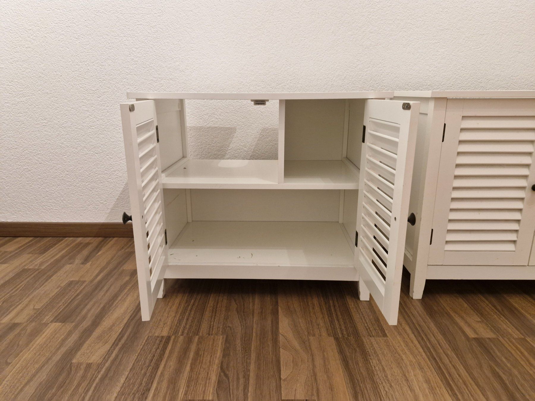 Installations & Meubles: Badezimmermöbel – D'occasion à Gähwil par ben_mz9l 2