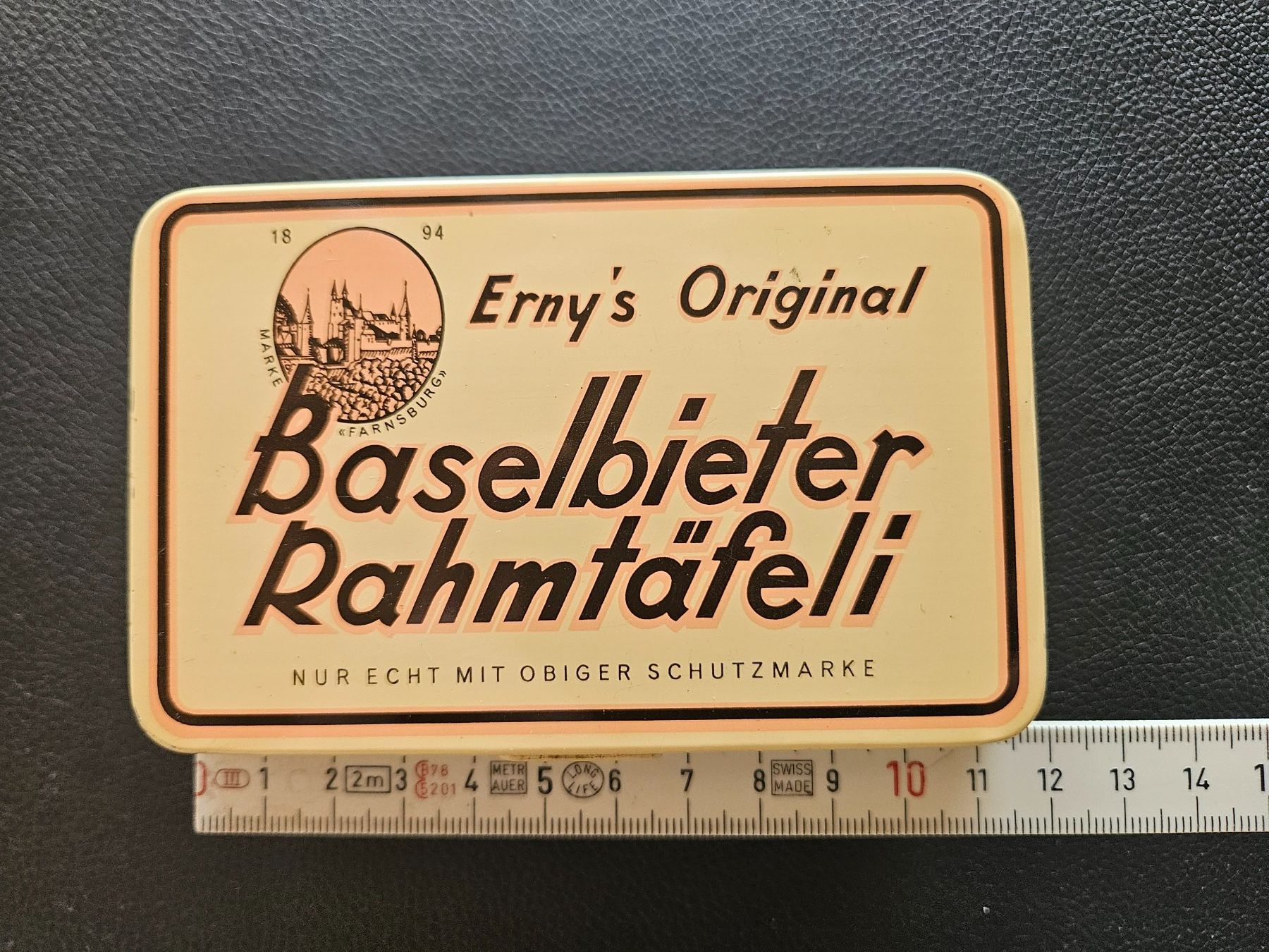 Barattoli: Blechdose Erny's Baselbieter Rahmtäfeli – Usato da Münchwilen AG venduto da pel_y9jx 1