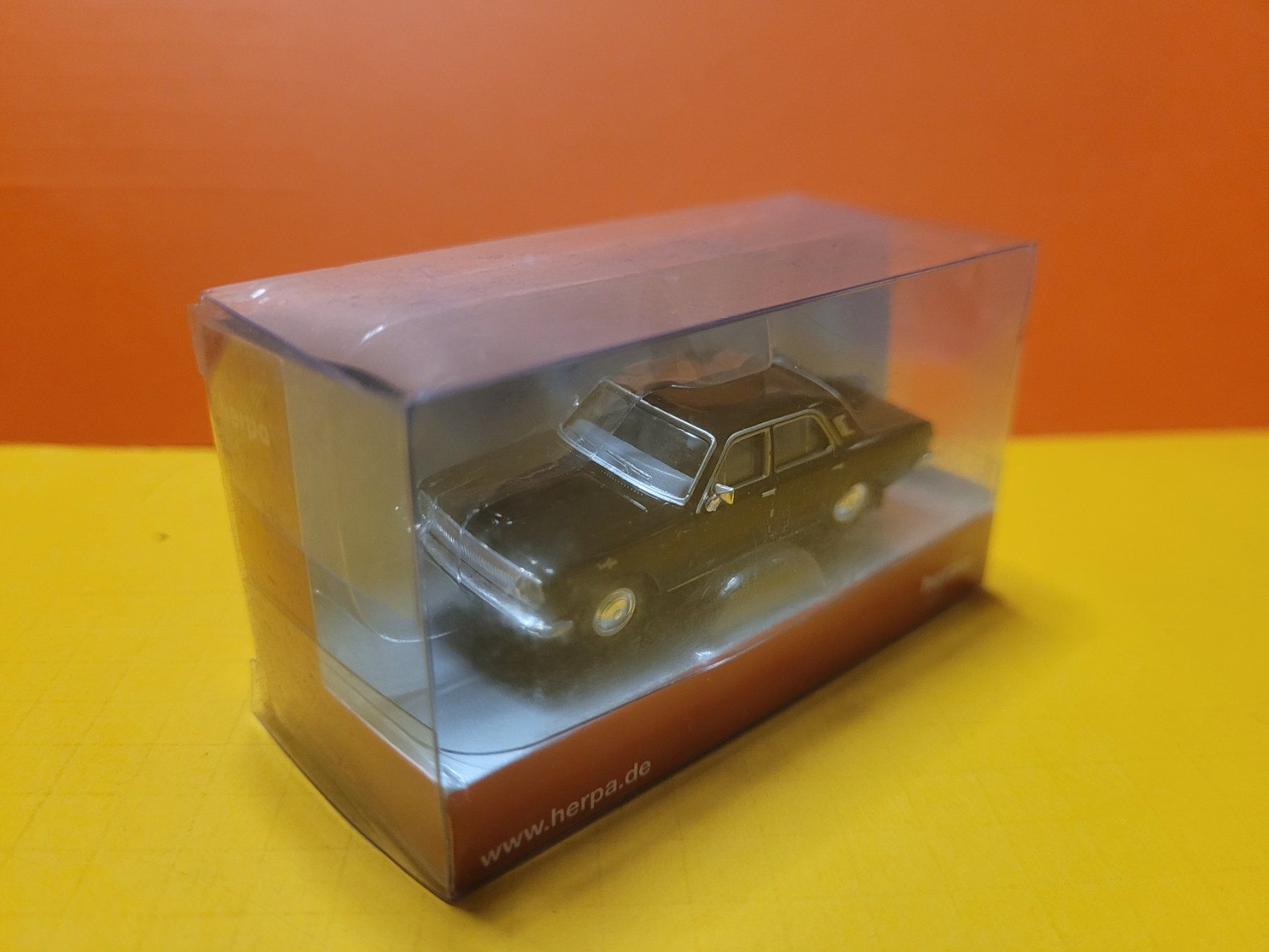 Herpa Modellautos: Wolga M24  Herpa  1:87 – Neu und originalverpackt aus Domdidier von Bimbo57 2