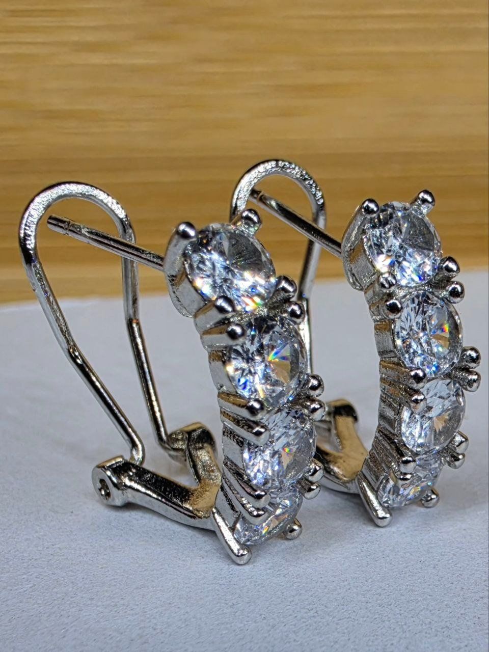 Orecchini pendenti & Orecchini a lobo: Boucles d'oreille argent avec zircons – Nuovo e nell'imballaggio originale da Reconvilier venduto da MARCLAT 8