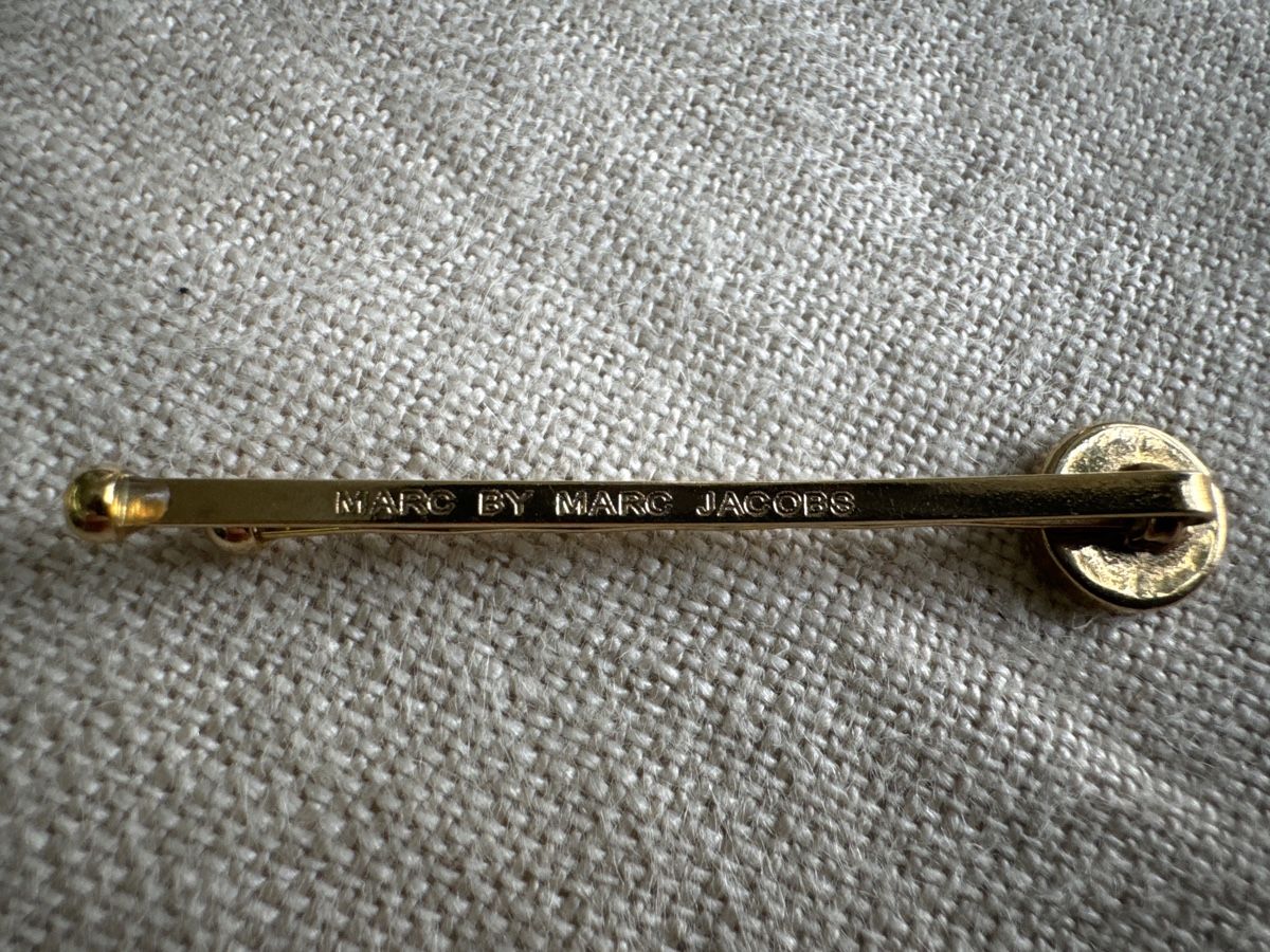 Marc Jacobs Accessori per capelli: Marc by Marc Jacobs Haarklammer goldig – Nuovo (secondo la descrizione) da Brütten venduto da Rod816 3
