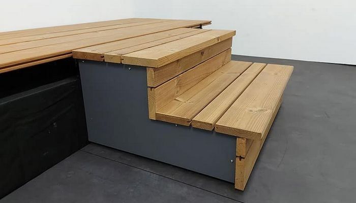 Treppen: Terassendielen-Systemtreppe 2-stufig Karle & Rubner – Gebraucht aus Uezwil von Wundabua 1