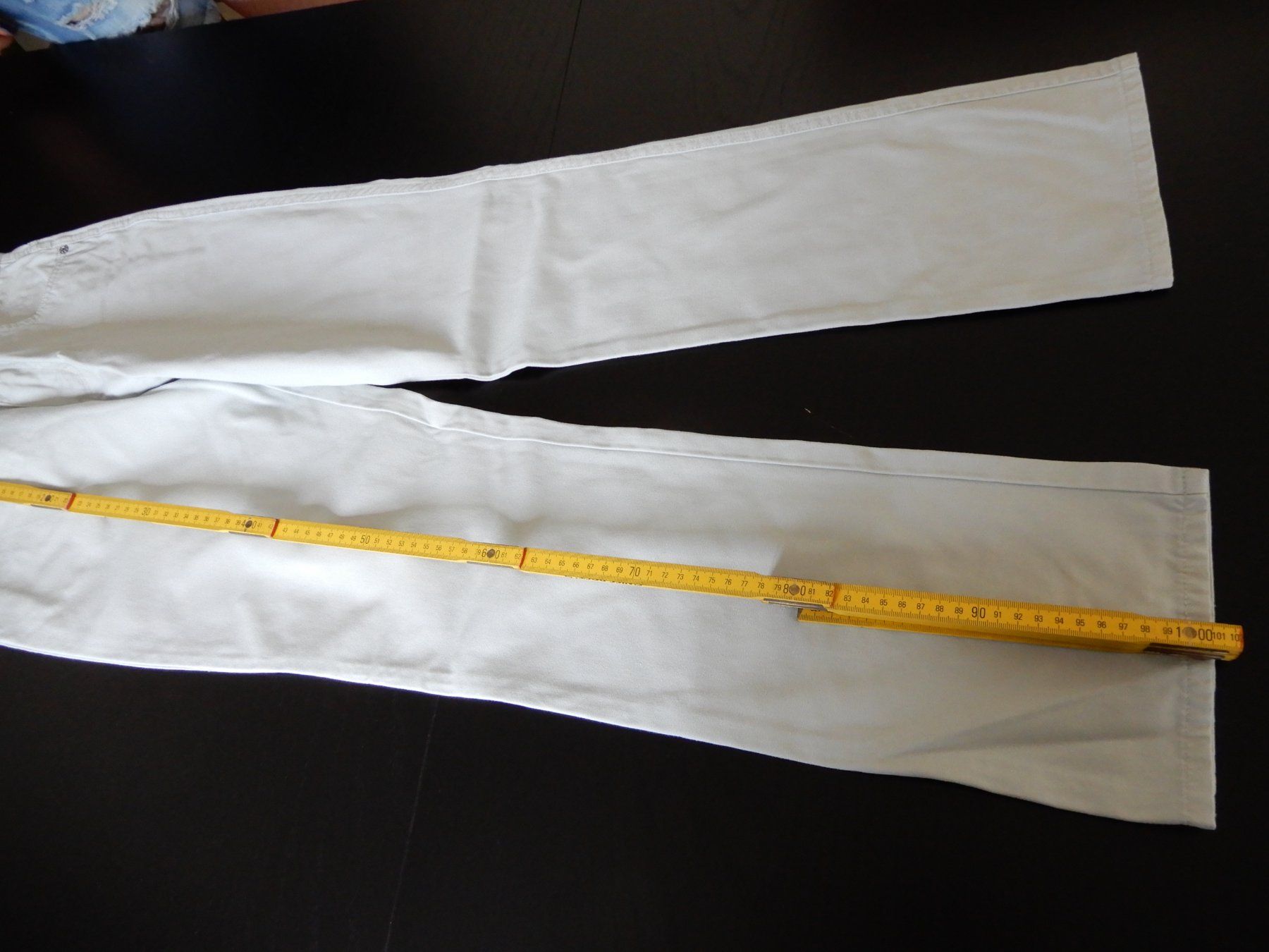 Hosen: Sommerhose, hellbeige, Grösse 36, Top Zustand! – Neu (gemäss Beschreibung) aus Erstfeld von Mario_boe0 2