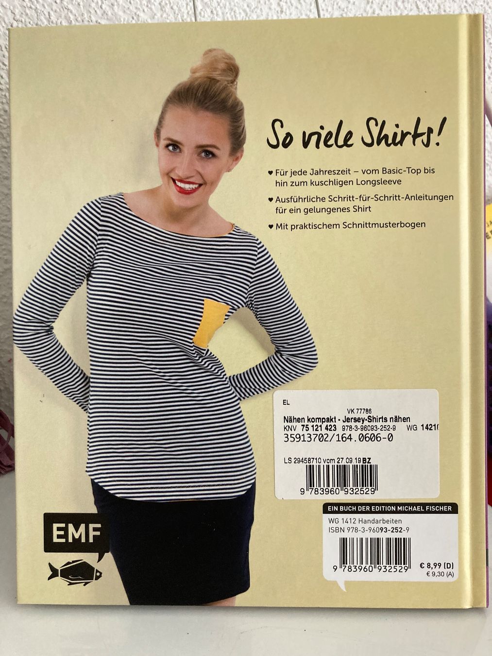 Libri: NÄHEN KOMPAKT Jersey-Shirts nähen – Usato da Frauenfeld venduto da AlphaCentauri_369_ 1