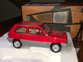 FIAT PANDA 45 1980 - ROT - 1/18 Laudoracing Model