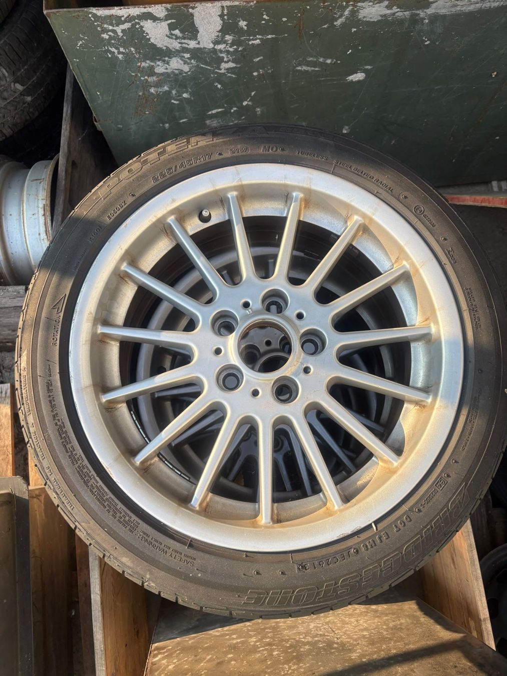 Pneumatici & Ruote complete: Gomme e cerchi BMW – Usato da Quartino venduto da 5franc
