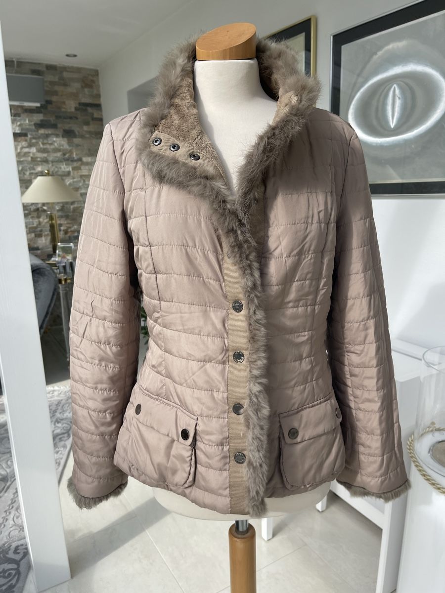 Giacche: Winterjacke mit Pelzkragen Gr. 40 – Usato da Weisslingen venduto da Spiegelbild0