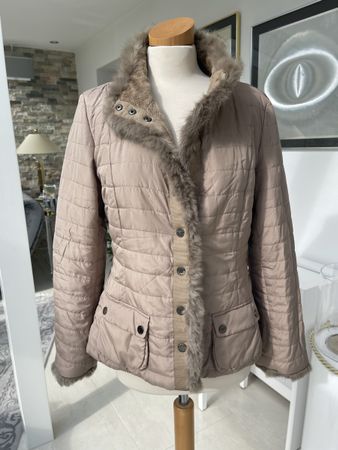 Winterjacke mit Pelzkragen Gr. 40