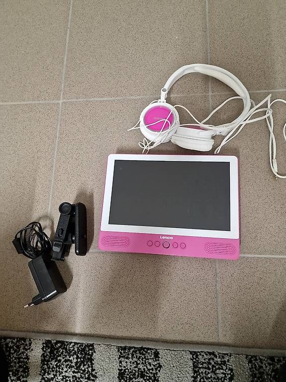 Sistemi audio & multimediali: Lenco CD Player – Usato da Wikon venduto da Taf-13