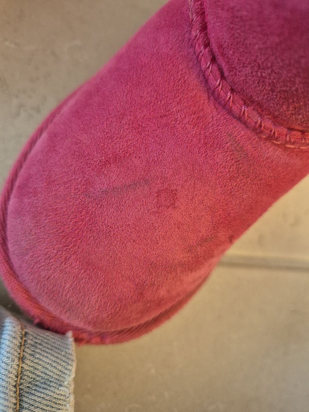 Ugg Schuhe für Mädchen: Ugg Boots Bow original, Grösse 22.5, Pink – Gebraucht aus Adliswil von Stardust11 4