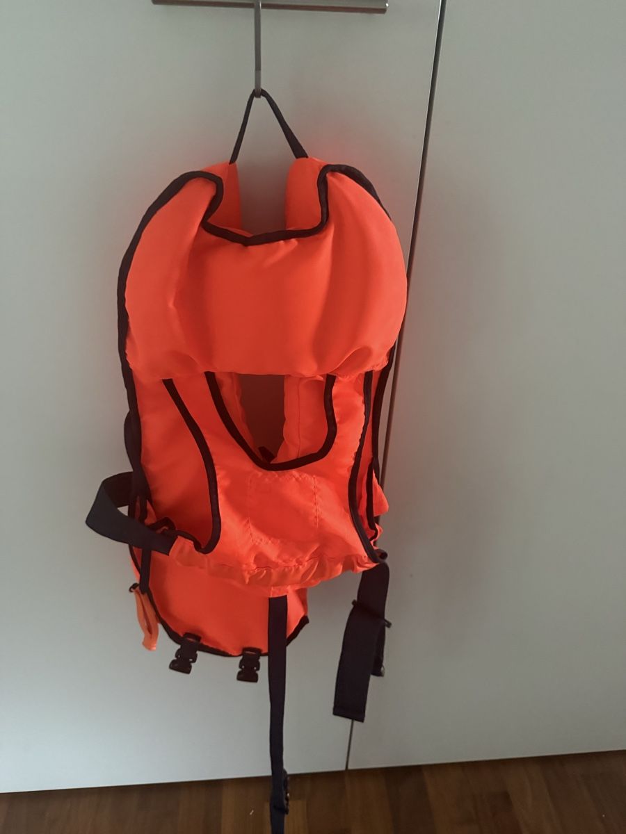 Helly Hansen Giubbotti di salvataggio: Kinder Rettungsweste Helly Hansen Junior 10-25 KG – Usato da Kriens venduto da lenny78 1