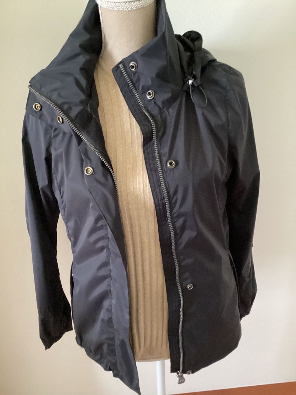 Jacken: Jet Set, Damenjacke, Gr. 36 – Gebraucht aus Salenstein von Esprit57 3