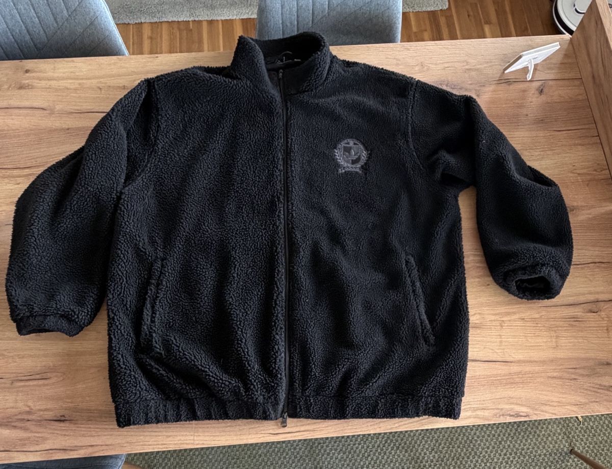 Adidas Vestes: Fleecejacke Adidas Originals – D'occasion à Schlieren par NM_Nici
