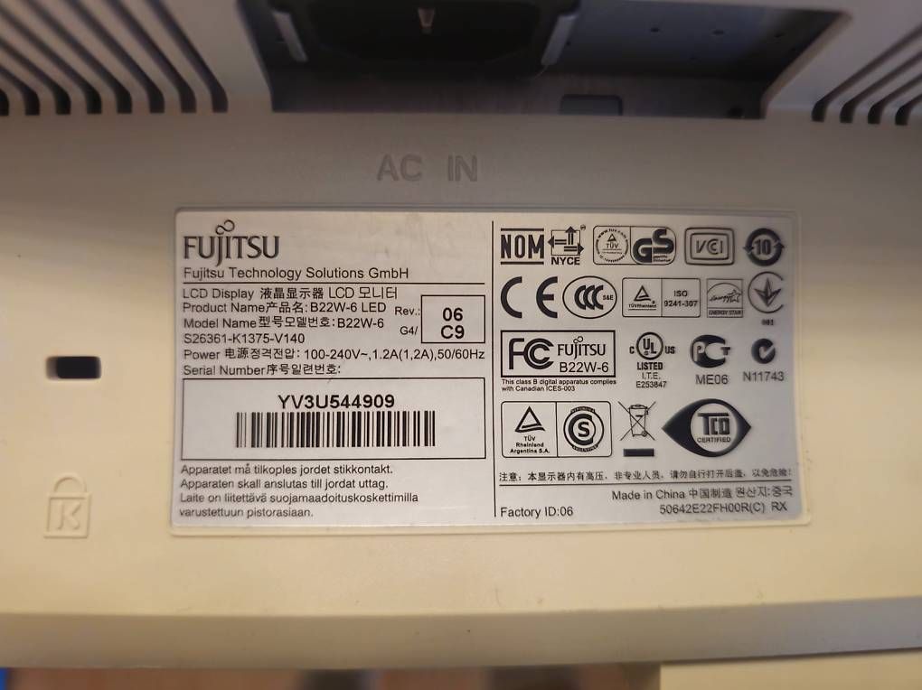 Fujitsu Monitore: PC-Monitor – Gebraucht aus Winterthur von Alex771 3