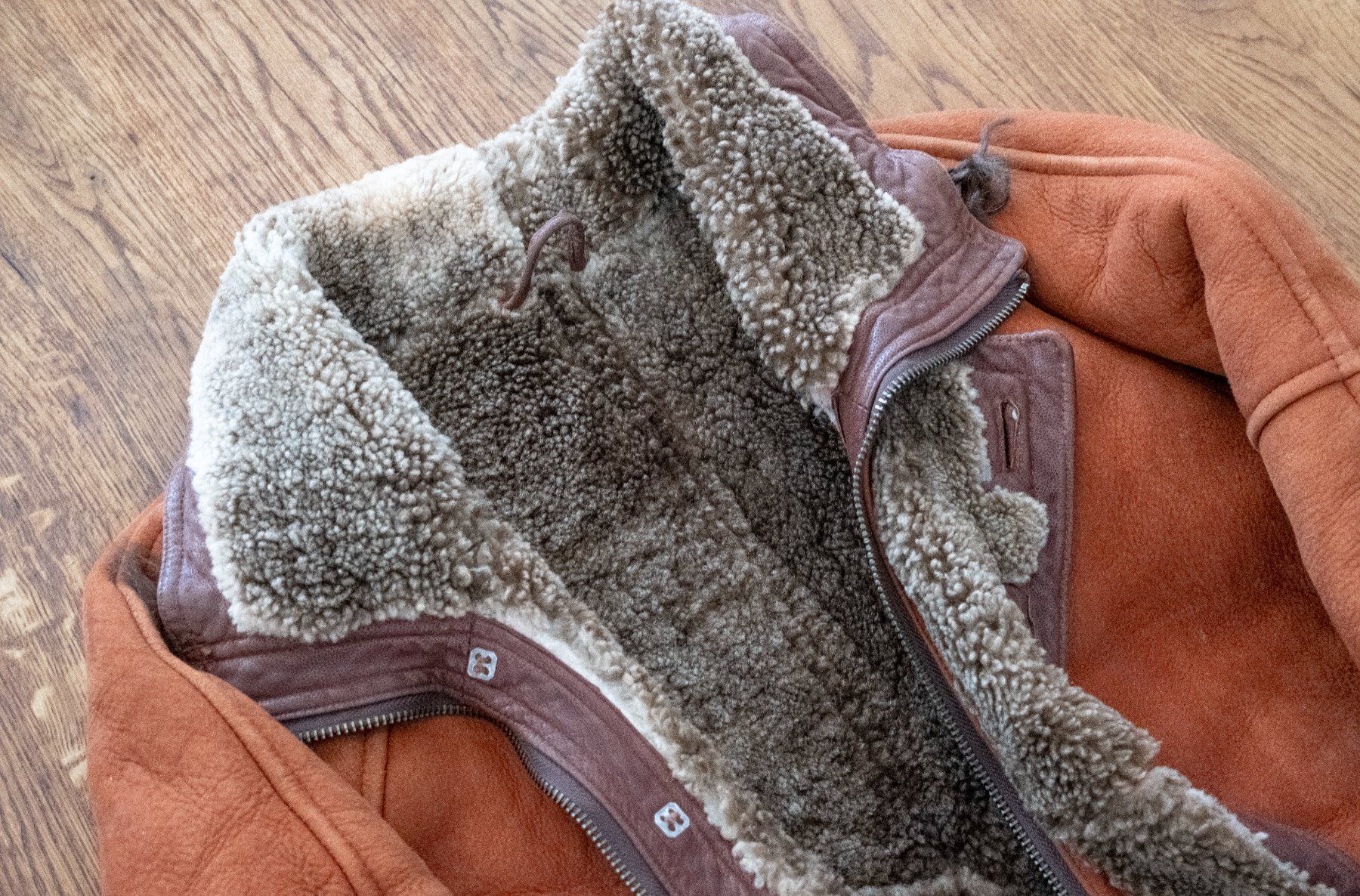 Cappotti: Vintage Mantel – Usato da Interlaken venduto da mitk