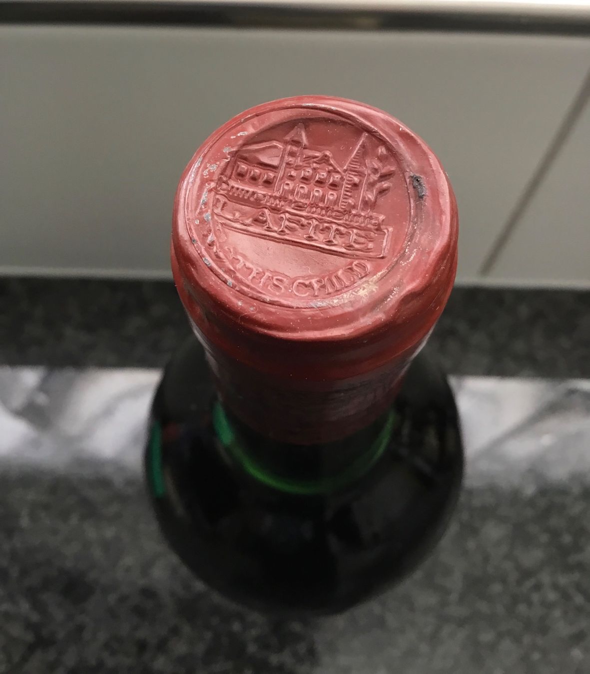 Lafite Rothschild Vino: Château Lafite Rothschild 1976 – Nuovo (secondo la descrizione) da Rüschlikon venduto da succes08 3