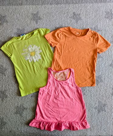 🌸 T-Shirts/ Tops Gr. 134 🌸