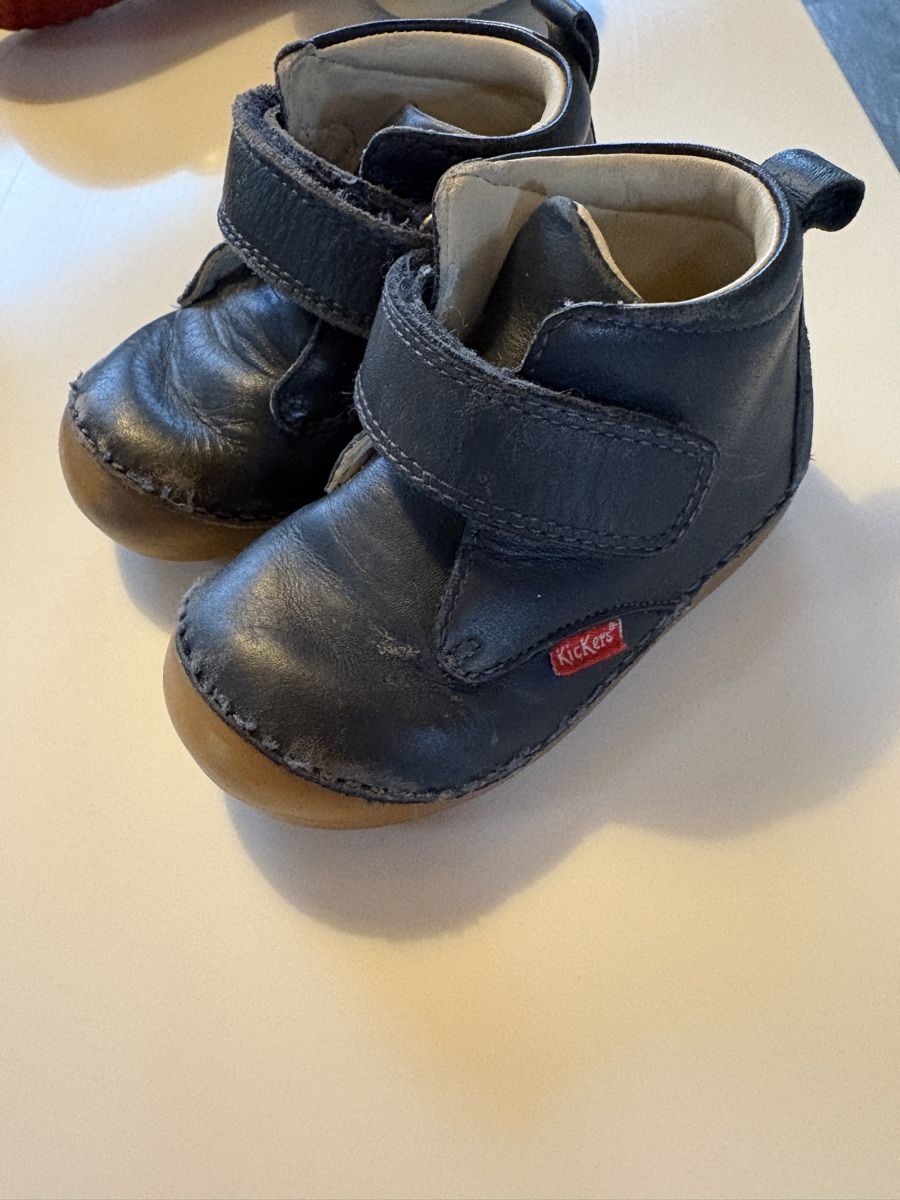 Kickers Chaussures garçon: Chaussures Kickers – D'occasion à Lausanne par Soins