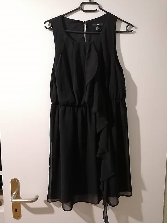 Kleider: Schwarzes Kleid von H&M Gr. M / 38 – Gebraucht aus Nänikon von Manta87