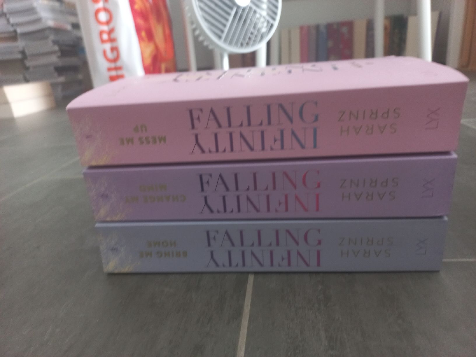 Libri: Infinitiv Falling Trilogie mit Farbschnitt  – Usato da Frauenfeld venduto da Melibooks 2