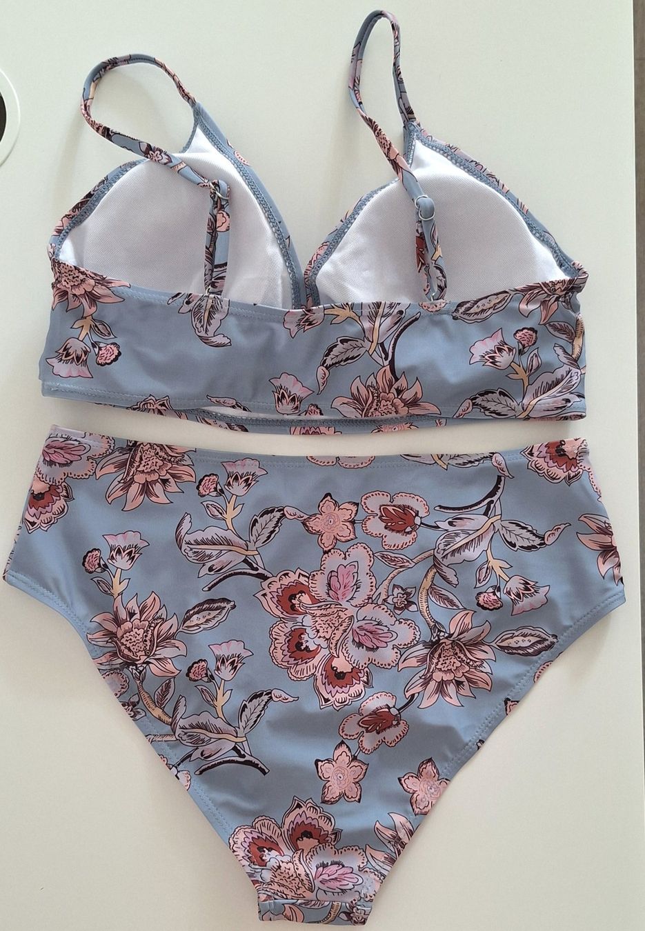 Badekleider & Bikinis: Bikini-Set Taubenblau, Blumenmuster – Neu (gemäss Beschreibung) aus Matten b. Interl von iae_cwc7 1