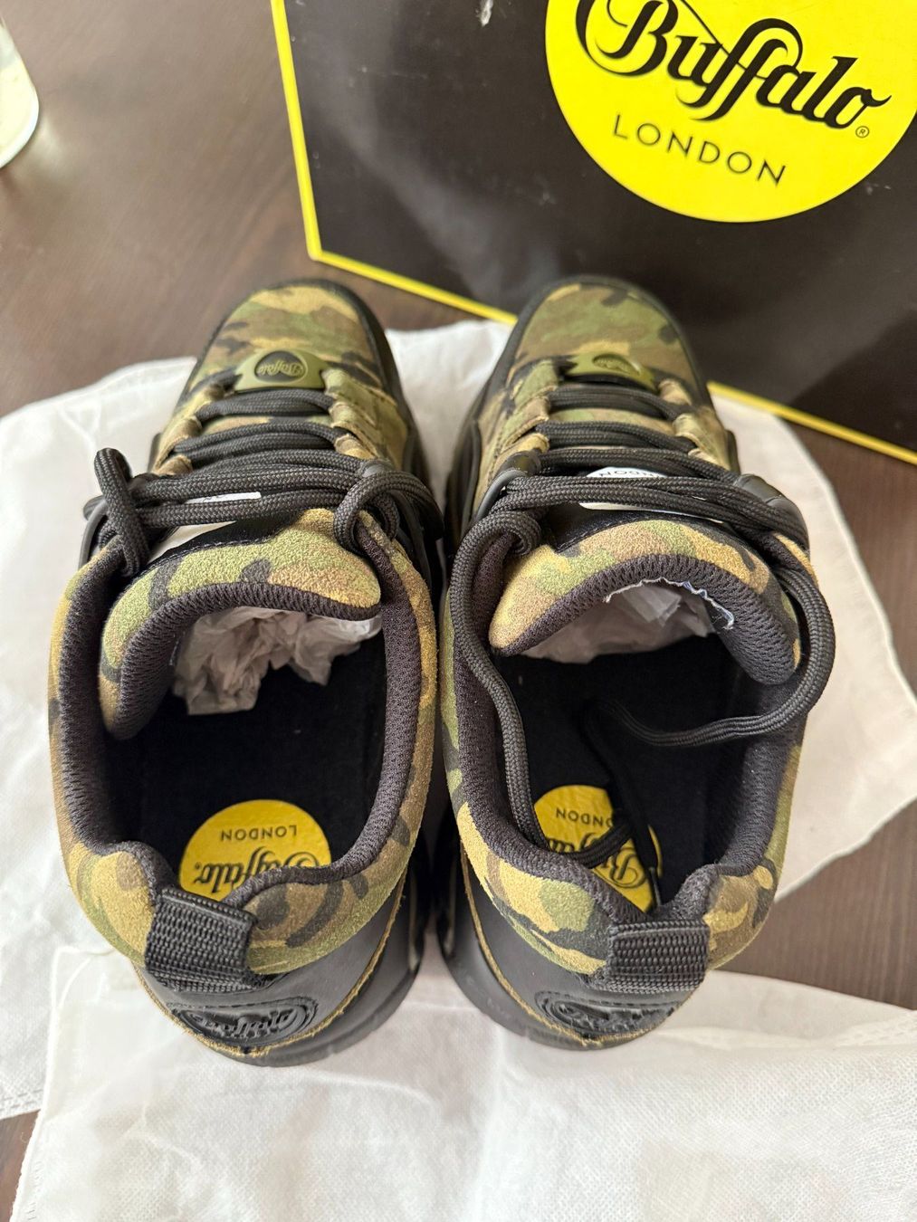 Buffalo Damenschuhe: Baskets/Sneakers/Plateforme Buffalo – Neu und originalverpackt aus Le Locle von tchanatakoua 6
